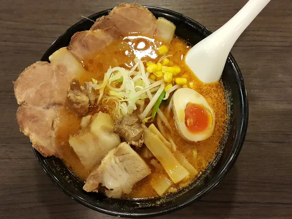 Kazzan Ramen & Bar will close its Houston Heights location on January 24, 2026