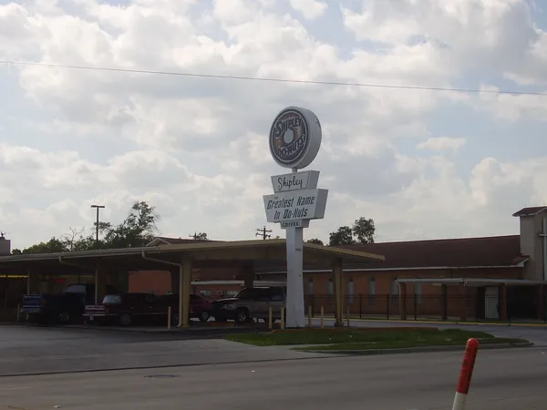 Houston-based Shipley Do-Nuts outlines Las Vegas, New Orleans and Atlanta growth as it nears 400 stores