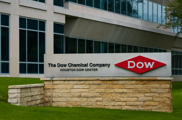 Dow plans 4,500 job cuts in AI overhaul, raising near-term questions for Houston region