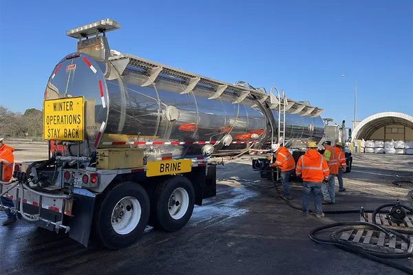 Houston and Southeast Texas freeze outlook: when temperatures rise above freezing and roads improve