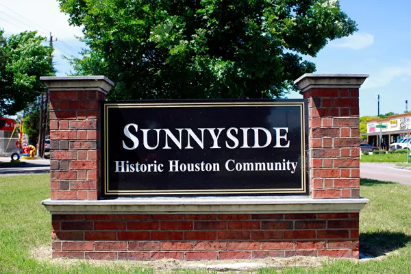 Houston leaders outline new heavy-trash pickup and enforcement steps after illegal dumping spreads in Sunnyside